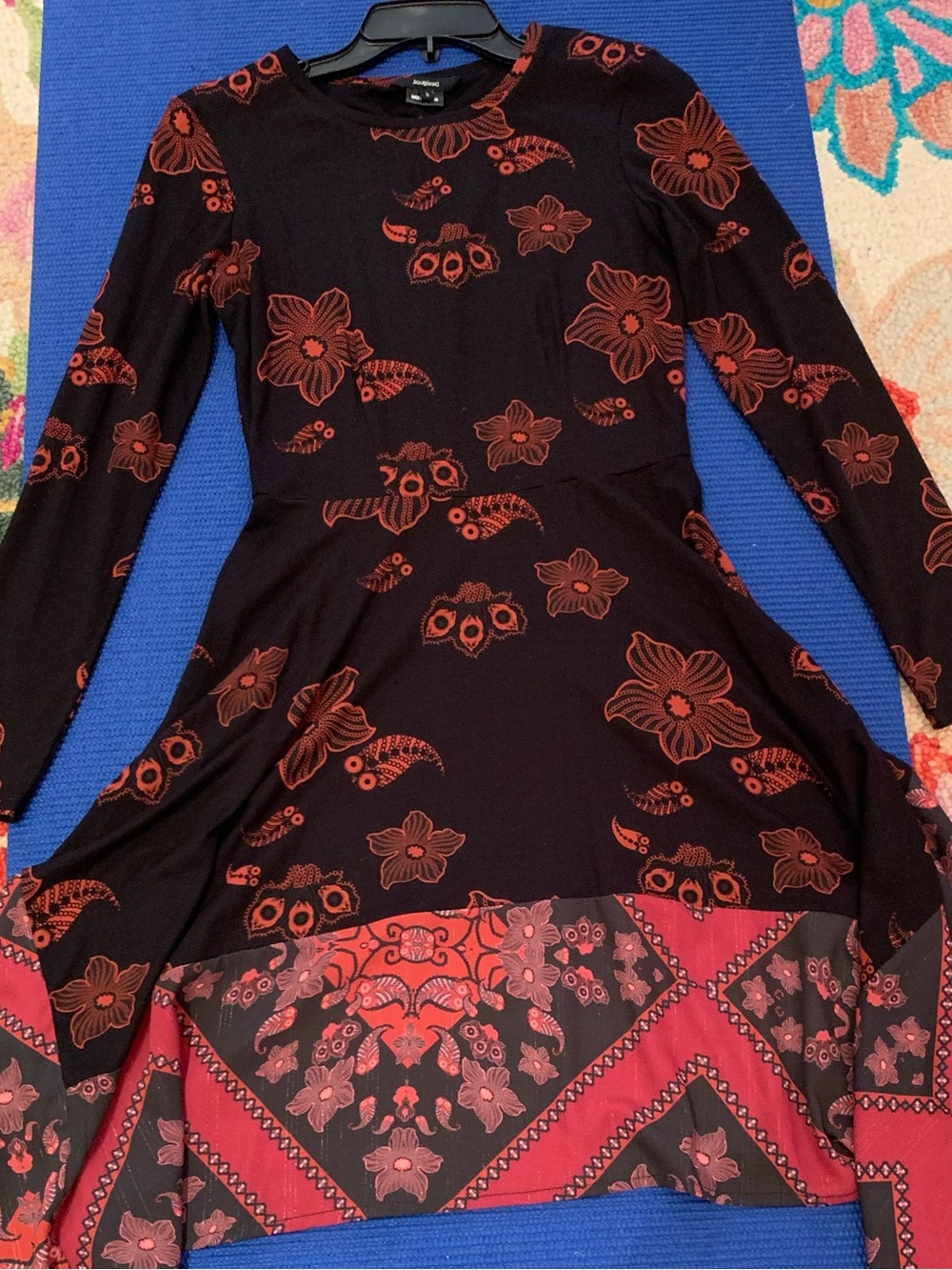 DESIGUAL CHICAGO ASYMMETRICAL KERCHIEF DRESS. NWOT! - Picture 5 of 12